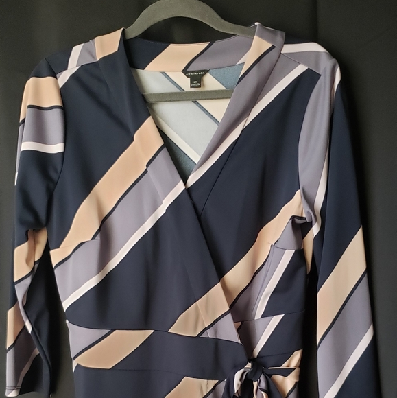 Professional wrap dress - Picture 1 of 1